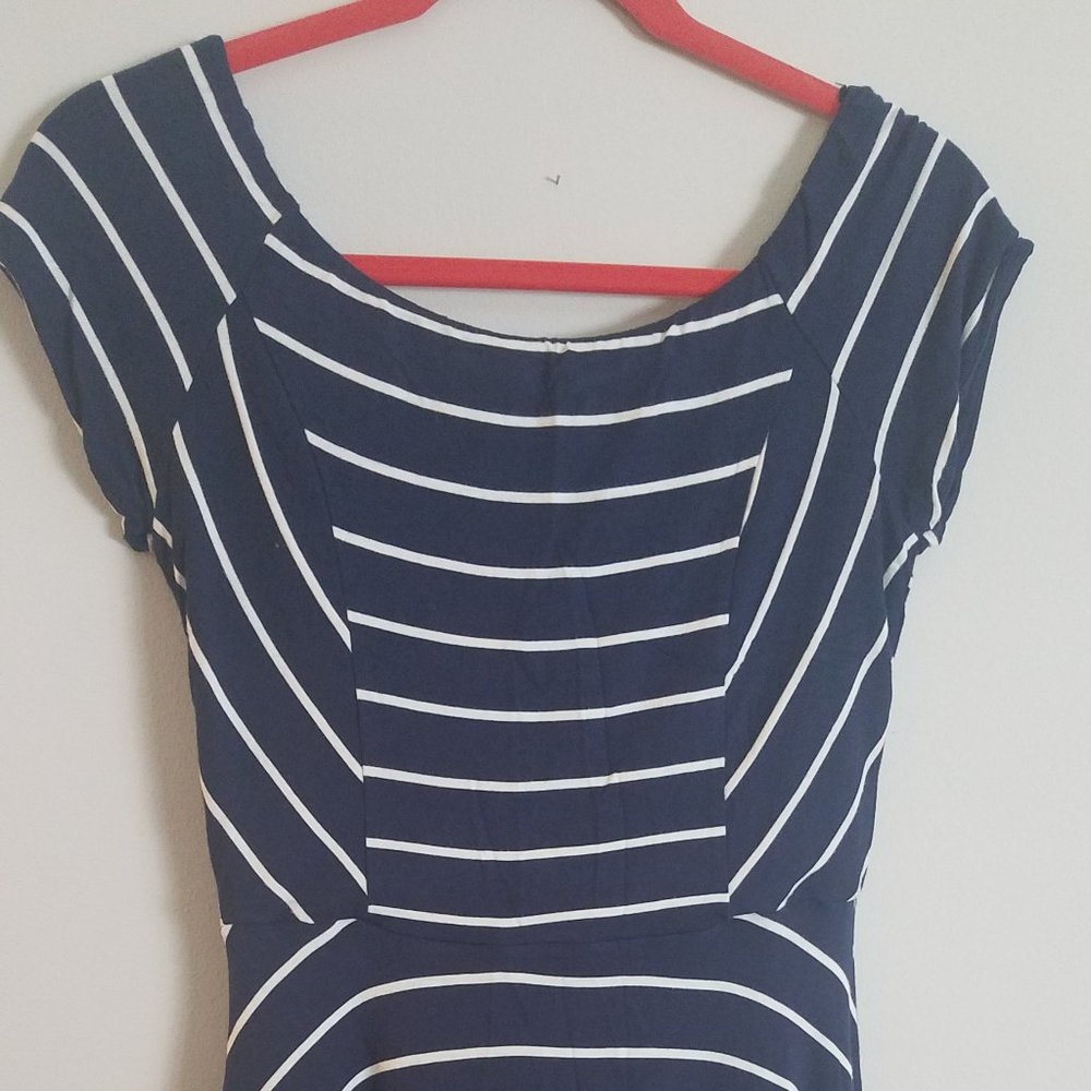 Monteau Cap Sleeve Dress Swing Stretch SZ Large